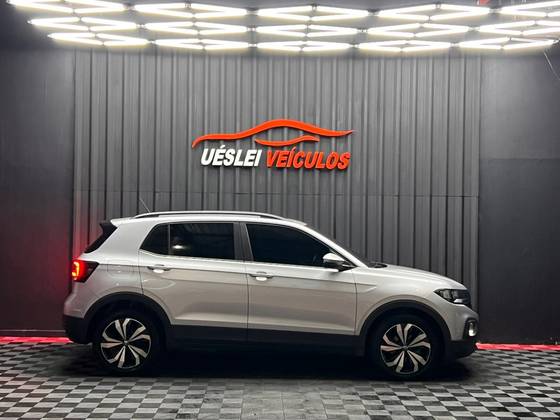 VOLKSWAGEN T-CROSS 1.0 200 TSI TOTAL FLEX AUTOMÁTICO